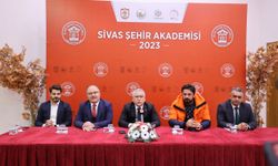 Sivas Şehir Akademisi Atölye ve Eğitim Çalışmalarına Start Verdi